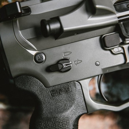 Obustronny selektor RADIAN Talon 45/90 - Czarny