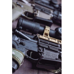 Lejek do karabinka AR Milspec - Blade adaptive magwell - TC GEAR - Black (czarny) anodowany, TC-MB-1-A