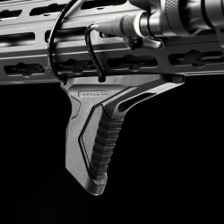 Chwyt przedni Strike Industries Link Angled Handstop Cable Managment Czarny